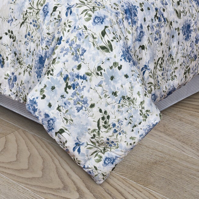 Kourtney 4 Piece Comforter Set, BLUE, alternate image number null