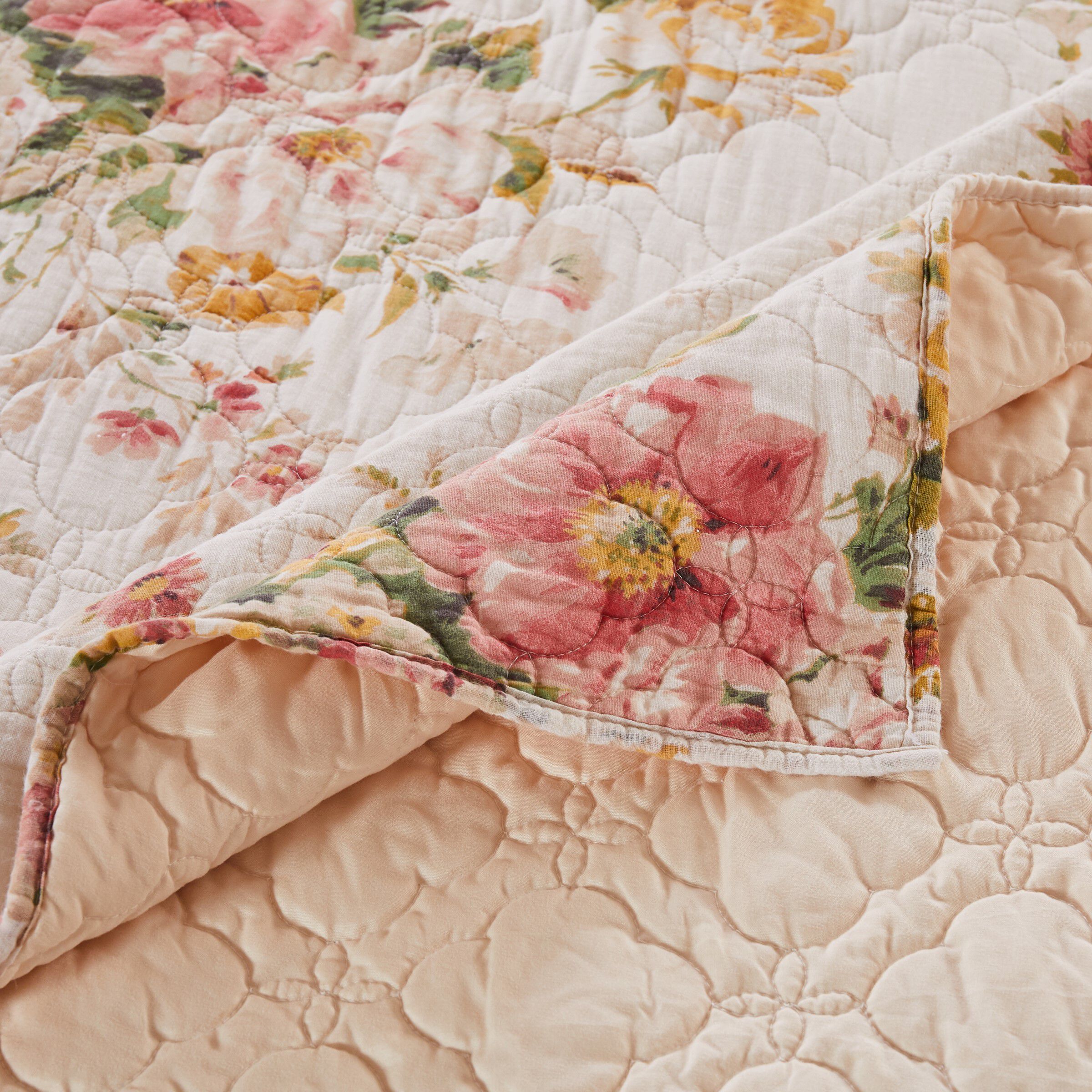 Grace Traditional Floral Quilted Throw Blanket, BUTTERCUP, alternate image number 3