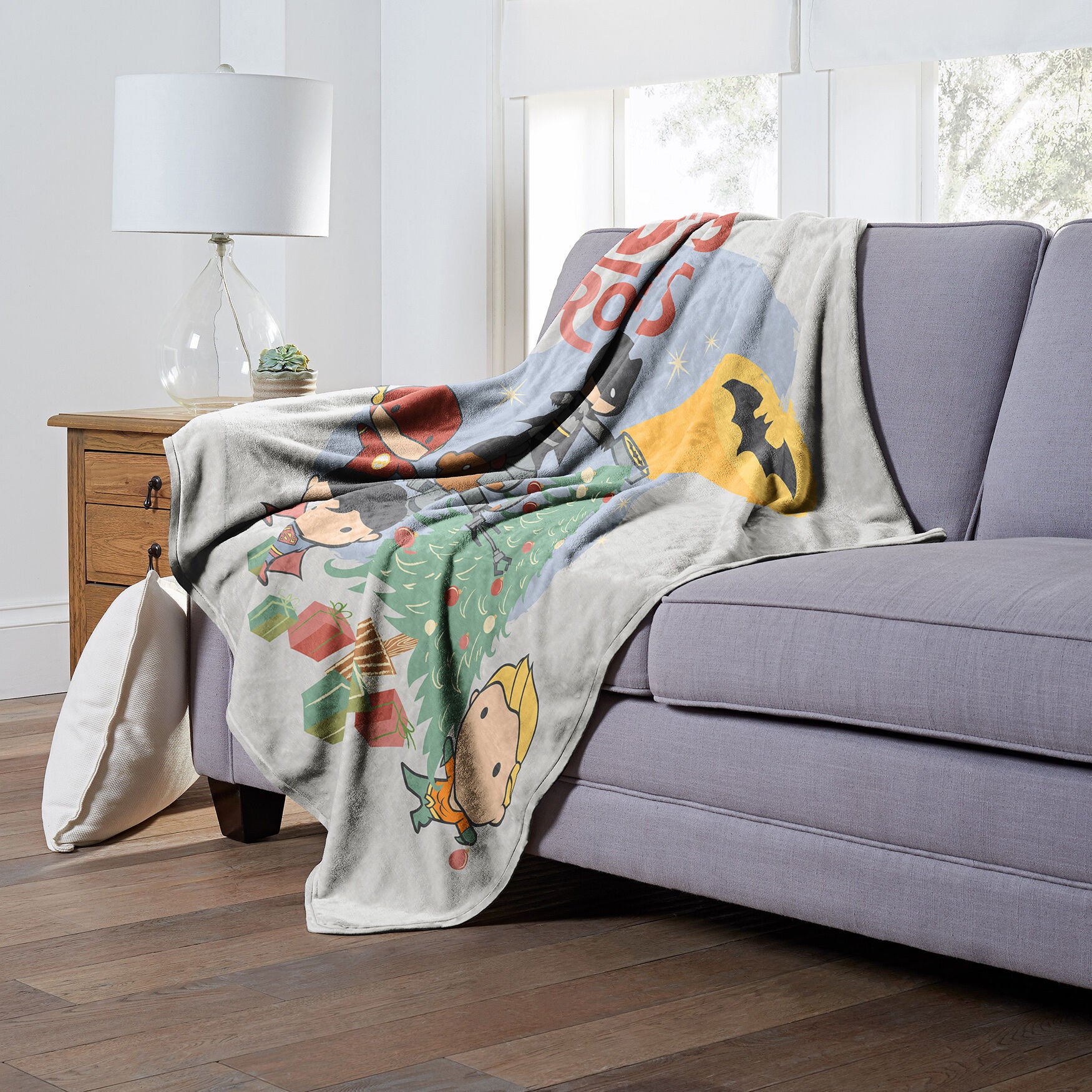 Wb Dc Justice League Holiday Heroes Silk Touch Throw, , alternate image number 3