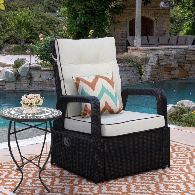 Brusell Outdoor Wicker Recliner Patio Chair With Cushions Patio Chair, , on-hover image number 1