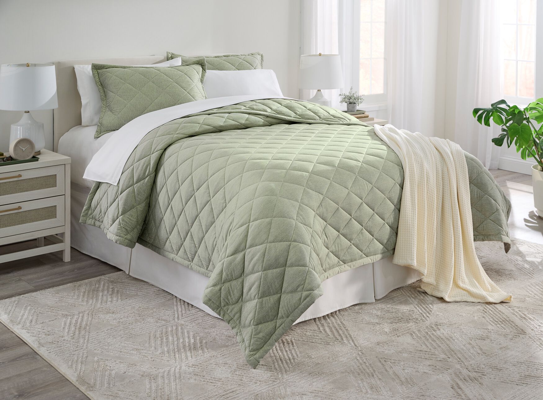 BH Studio Jersey Quilt Set, , alternate image number 3