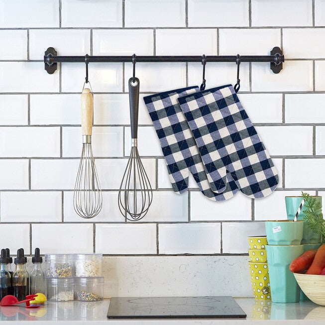 Buffalo Check Oven Mitt 7-in x 13-in - Set of Two, , alternate image number null