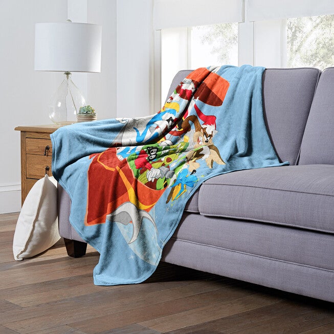 Wb Looney Tunes Bursting Bundle Silk Touch Throw, , alternate image number null