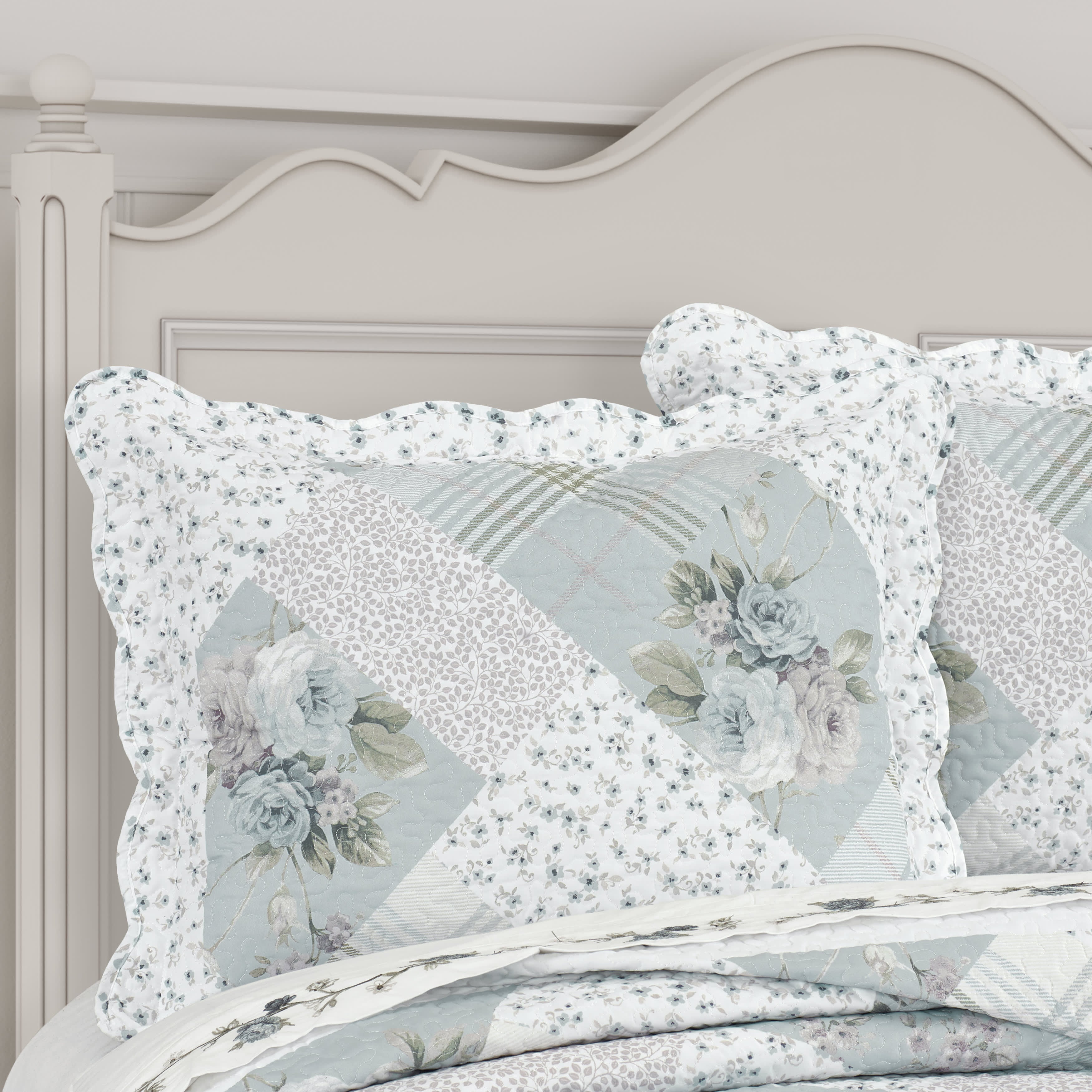 Bungalow Spa 3 Piece Quilt Set, SPA, alternate image number 1