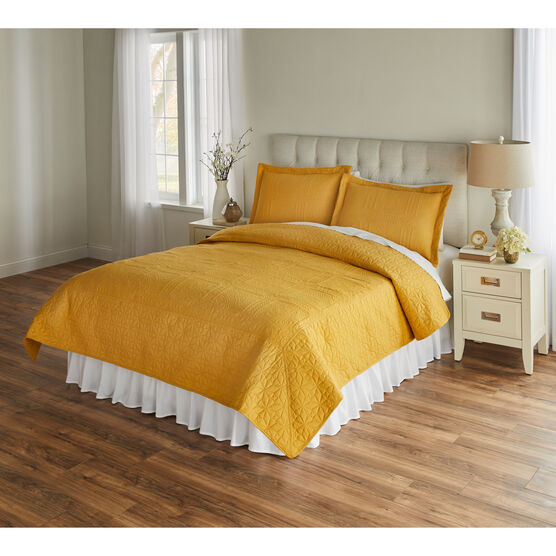 3-PC. Tiffany Pinsonic Quilt Set, GOLD, hi-res image number null