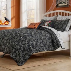 Spinderella Novelty Halloween Spiderweb Coverlet Set