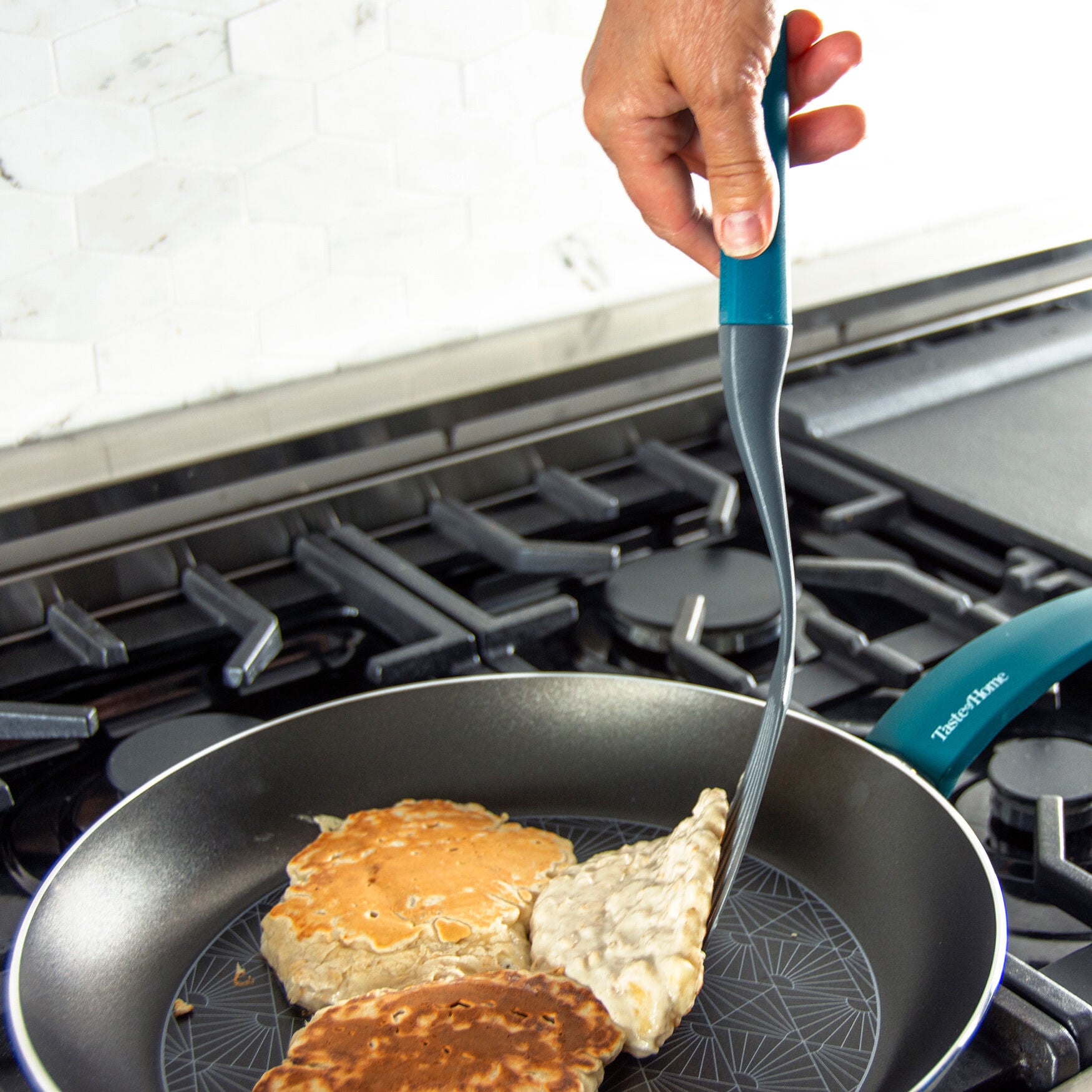 Nylon Slotted Turner, , alternate image number 4