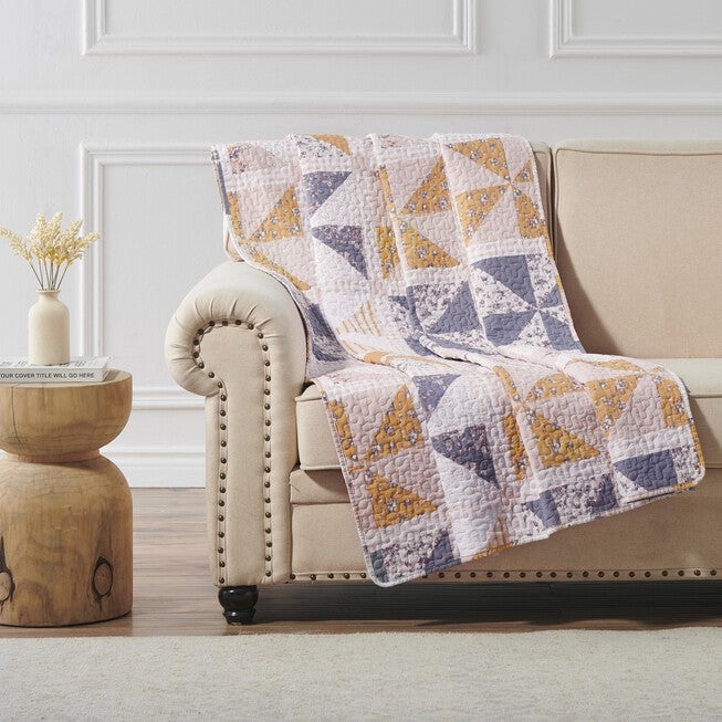 Pinwheel & Posey Quilted Throw Blanket, , alternate image number null