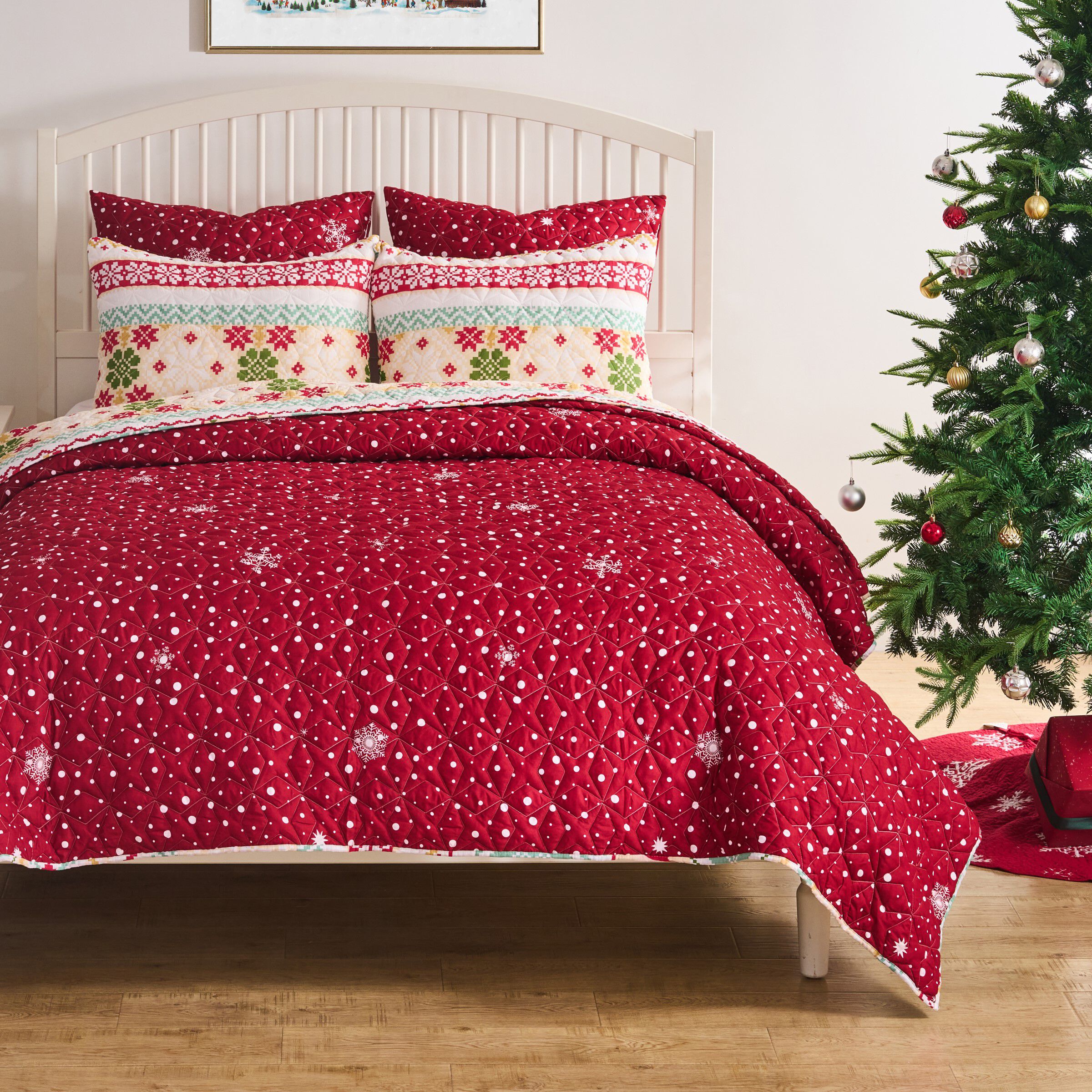 Fair Isle Festive Winter Holiday Finely Stitched Quilt Set, SNOW, alternate image number 1
