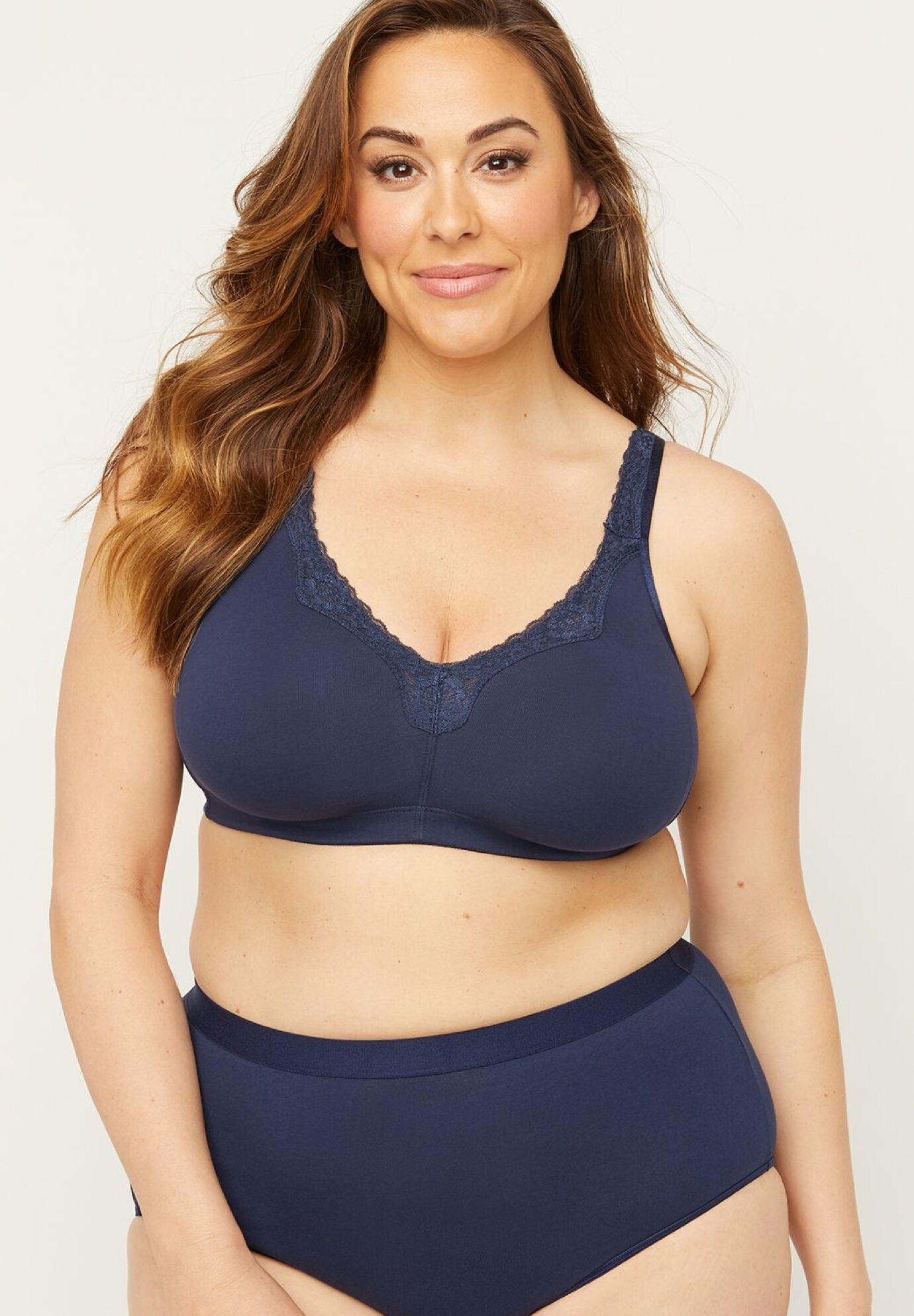 Cotton Comfort No-Wire Bra With Lace, MARINER NAVY, hi-res image number 0