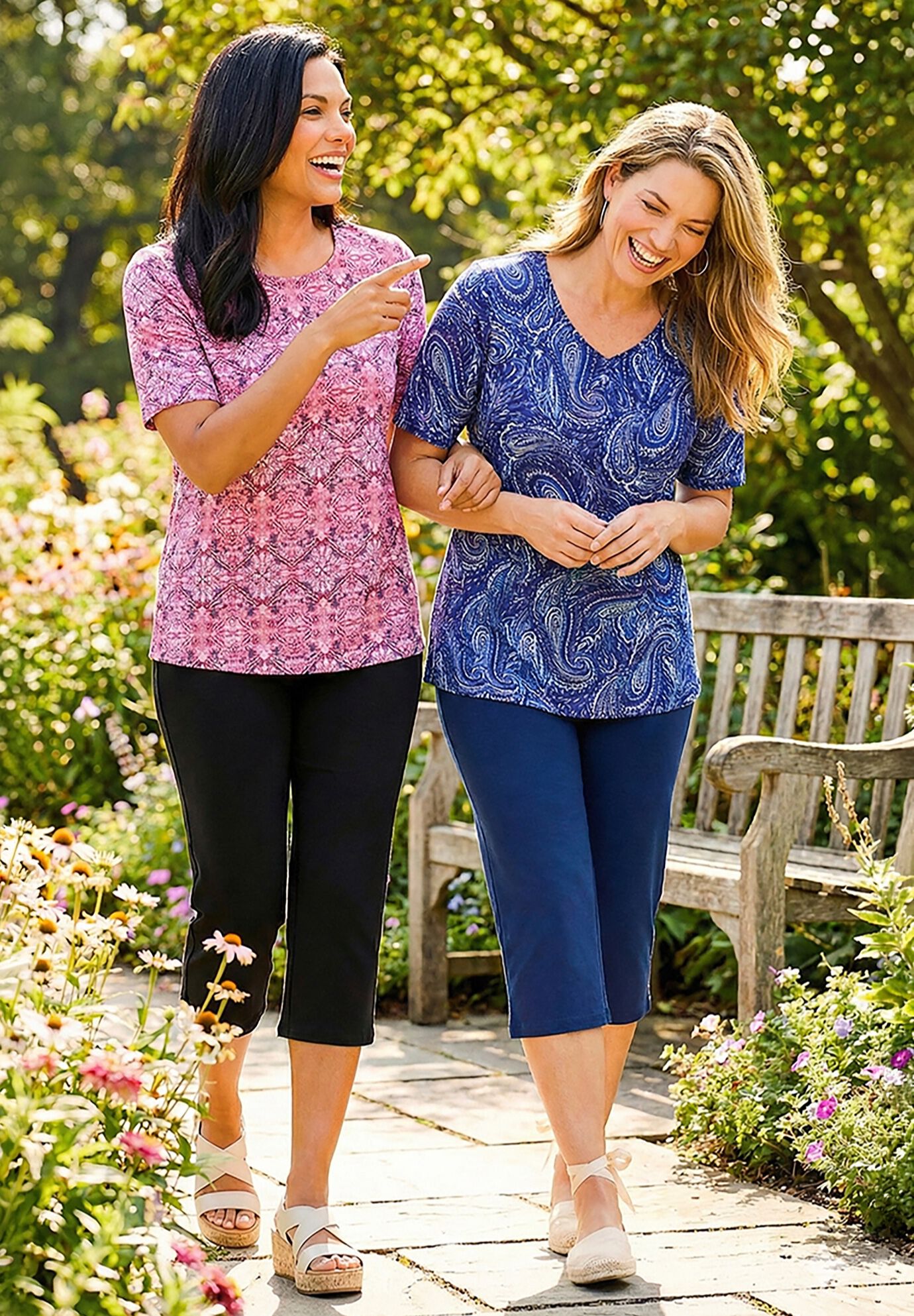 Suprema&reg; Short Sleeve V-Neck Tee, , alternate image number 3