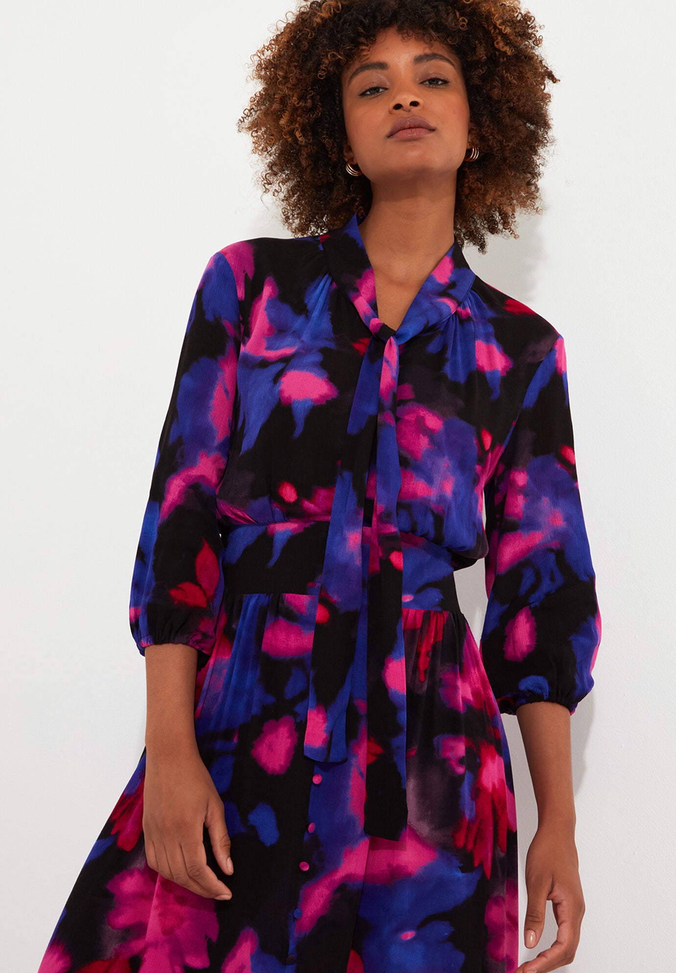 Tie Neck Printed Maxi Dress, WATERCOLOR FLORAL, alternate image number 4