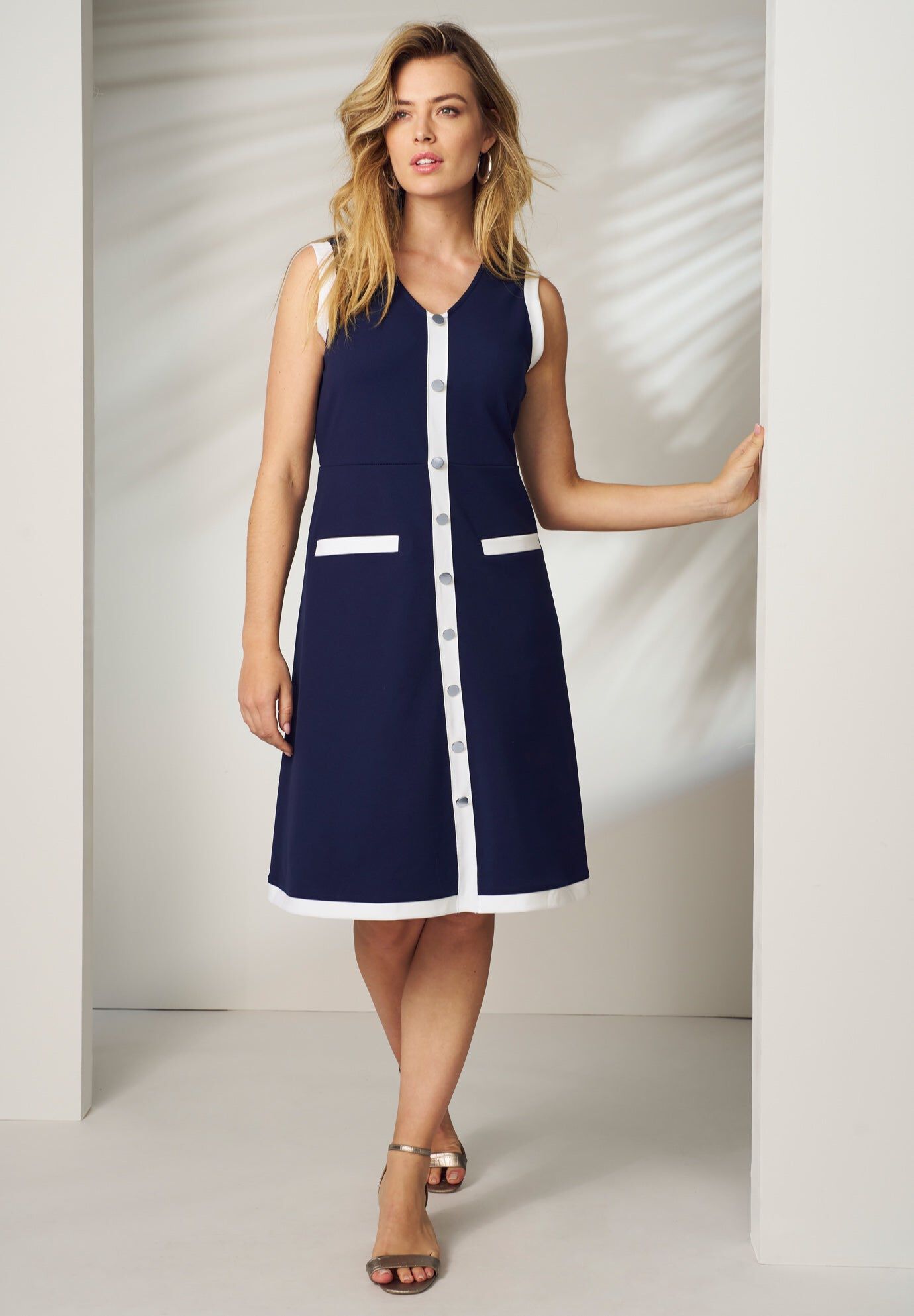 Sleeveless Crepe Dress, WHITE NAVY, hi-res image number 0