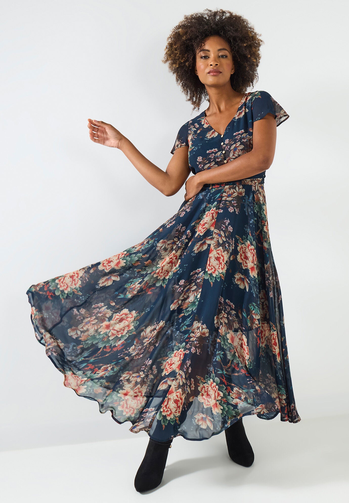 Flutter Sleeve Flyaway Maxi Dress, PRETTY PETALS, alternate image number 3