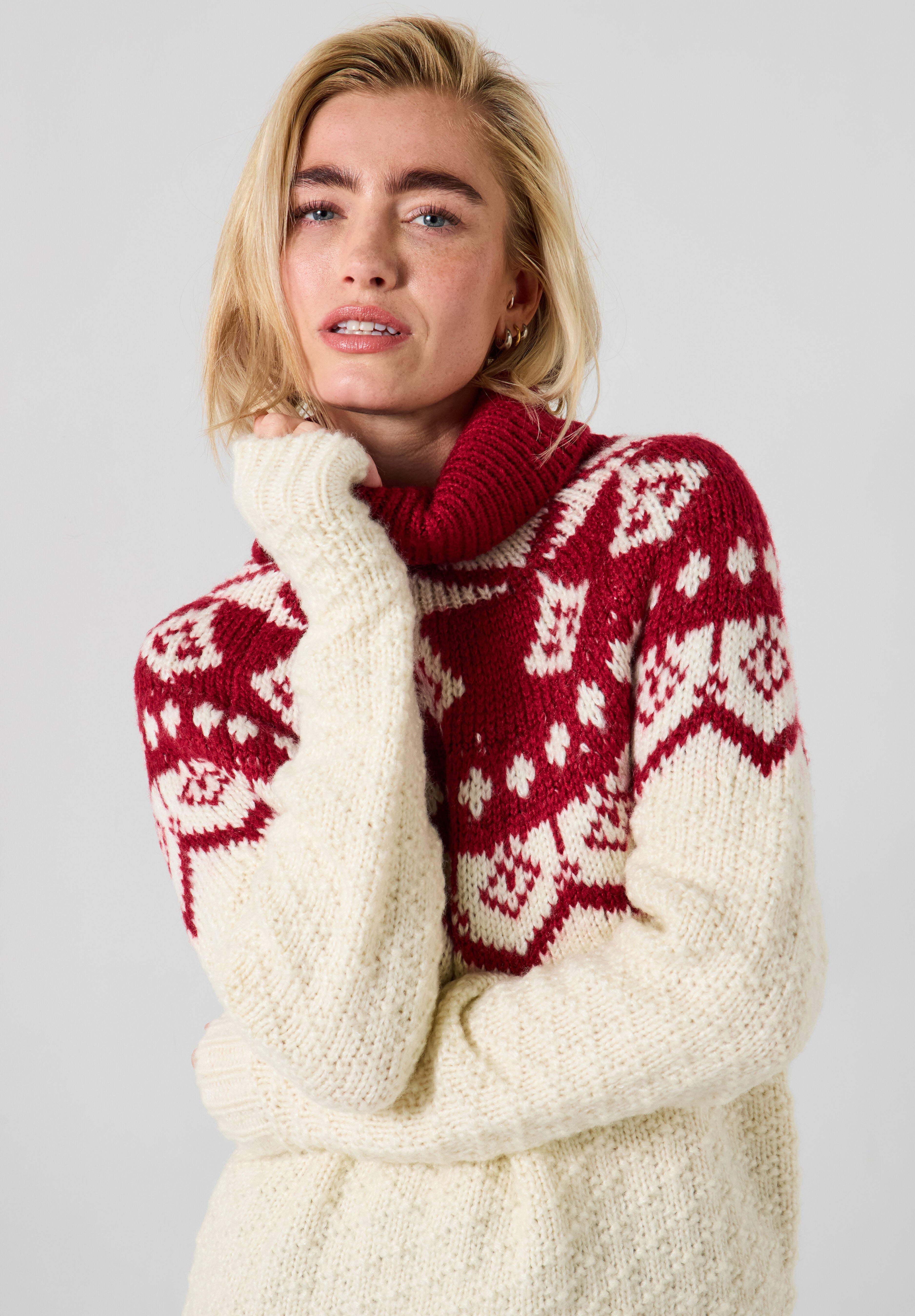Festive Cowlneck Sweater, RED MEGA FAIRISLE, alternate image number 4