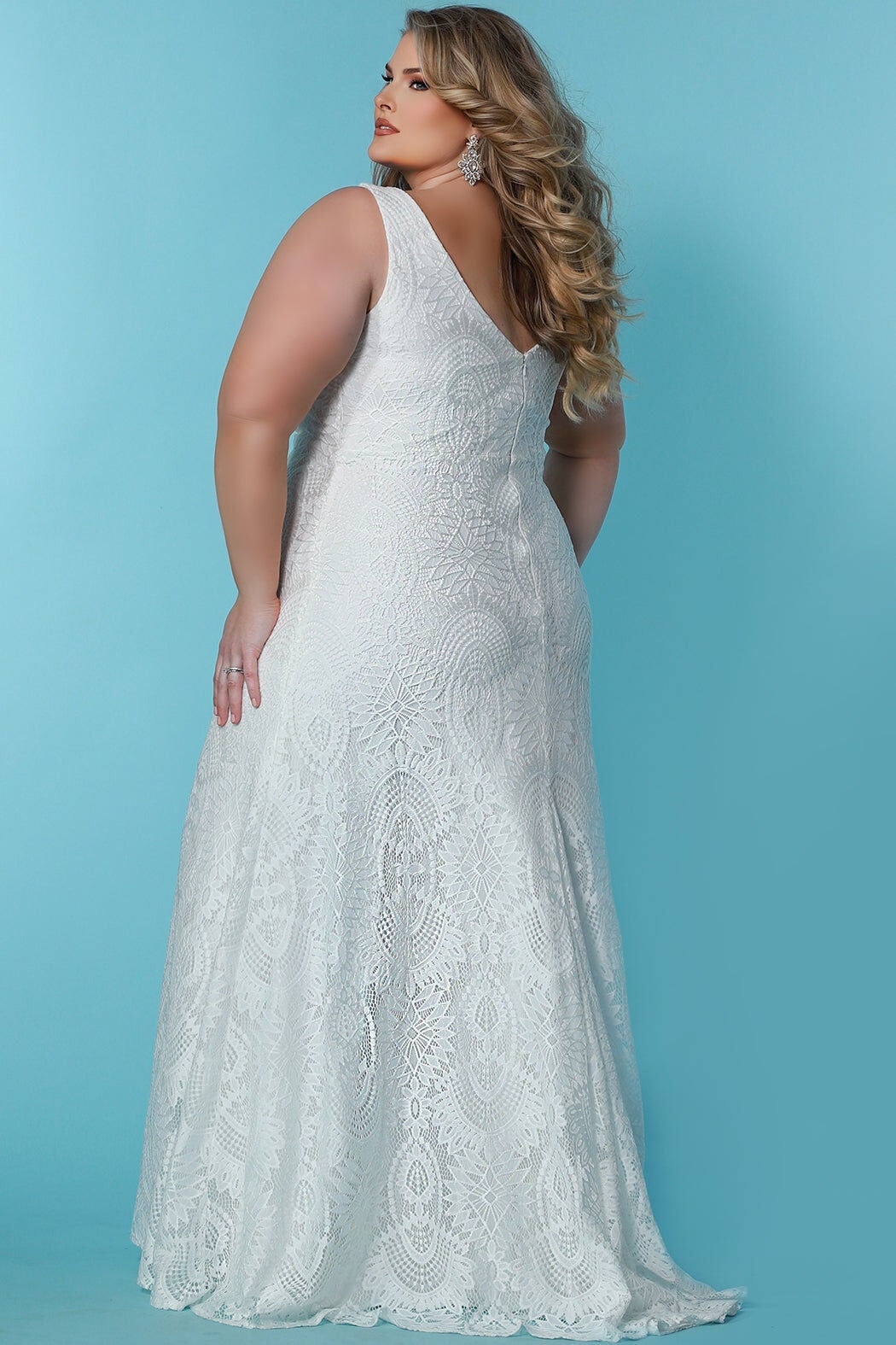 Ava Grace Wedding Dress, , alternate image number 3