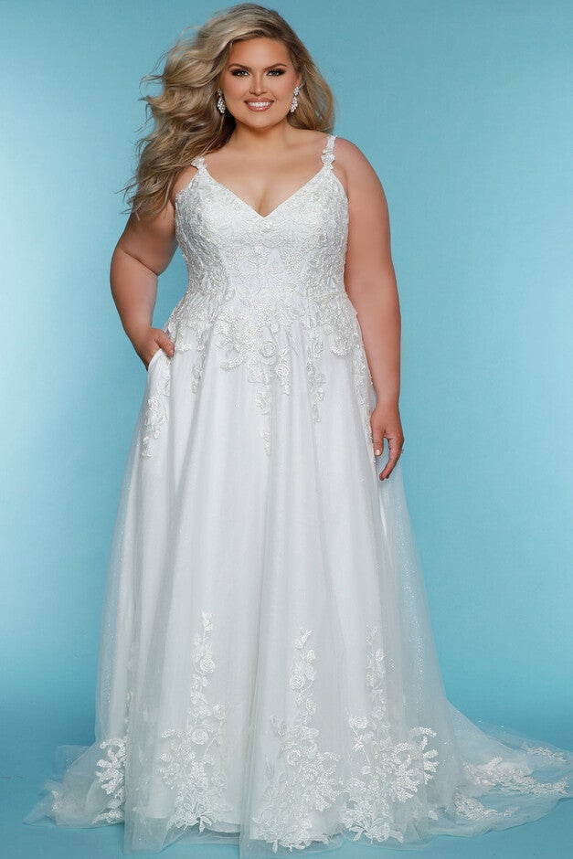 DANIELLA WEDDING DRESS, Ivory / Ivory, hi-res image number 0