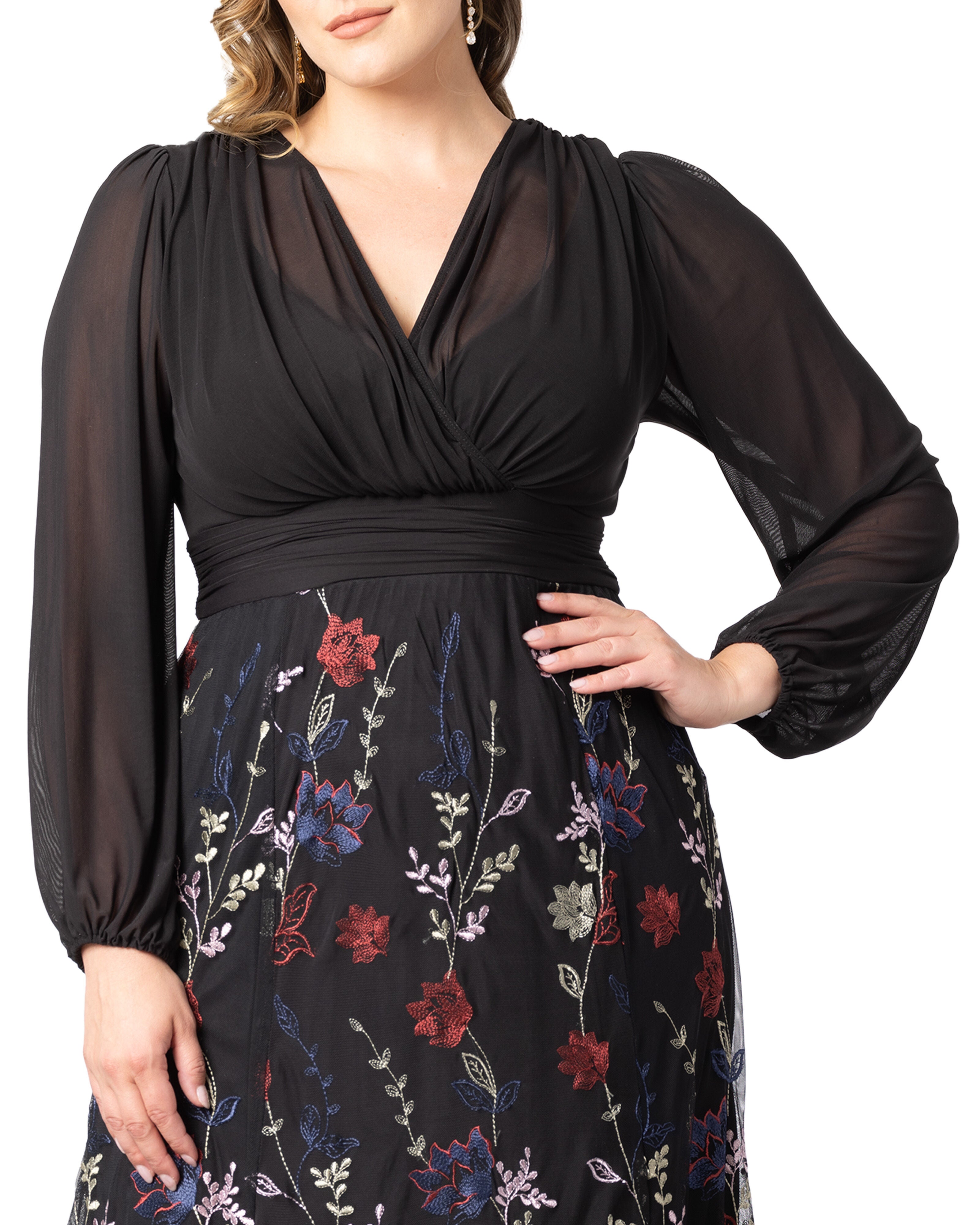 Isabella Embroidered Floral Mesh Gown, , alternate image number 5