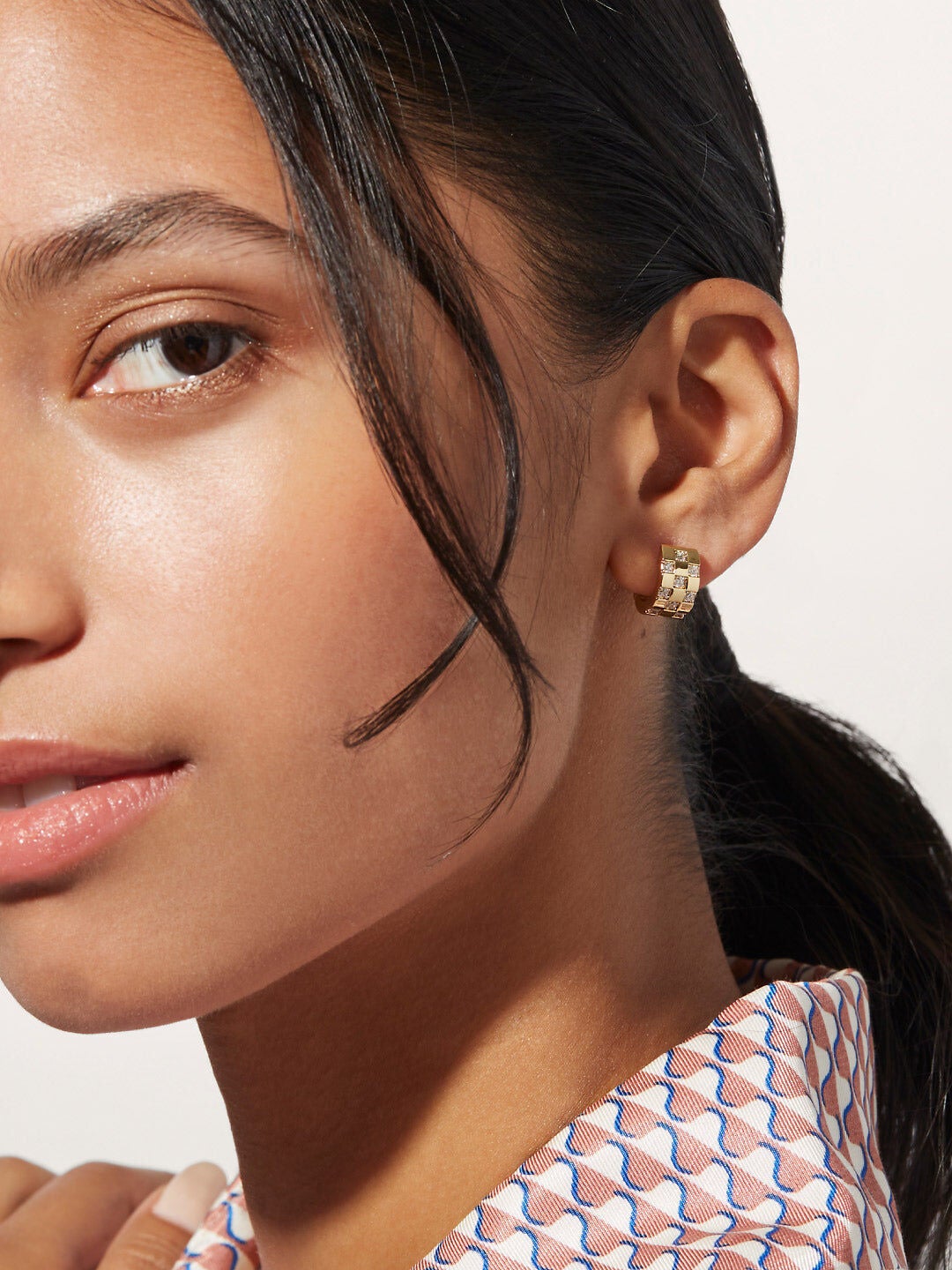 Eden Small Hoop Earrings, GOLD, alternate image number 2