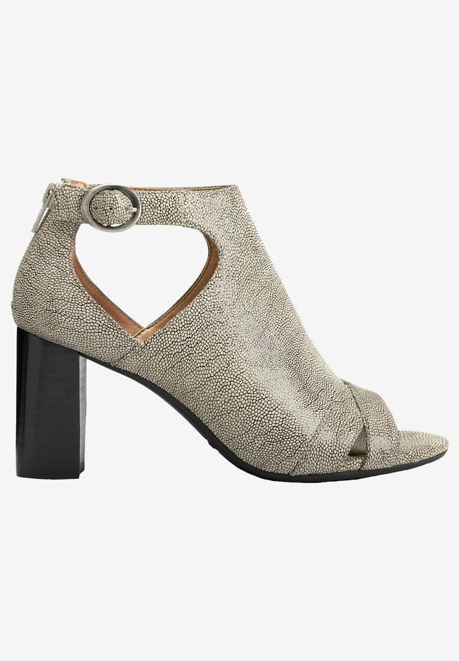 Song Bird Pump by Aerosoles®, , alternate image number null