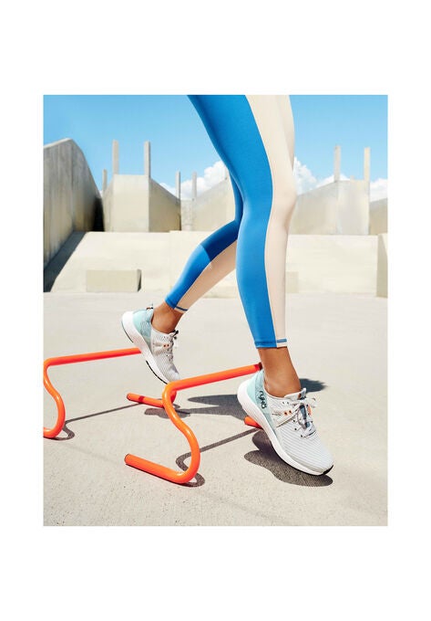 Pinnacle Xt Sneakers, , alternate image number null