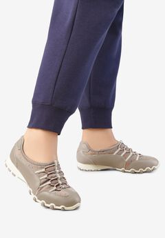 Spring Shoes For Wide Feet