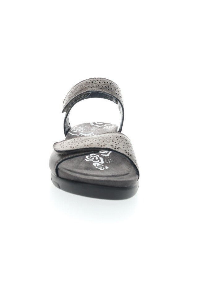 Wanda Sandal, , alternate image number null
