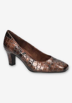 Poet Square Toe Pump