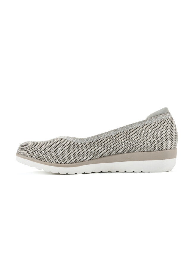 White Mountain Selena Stretch Knit Flat, , alternate image number null
