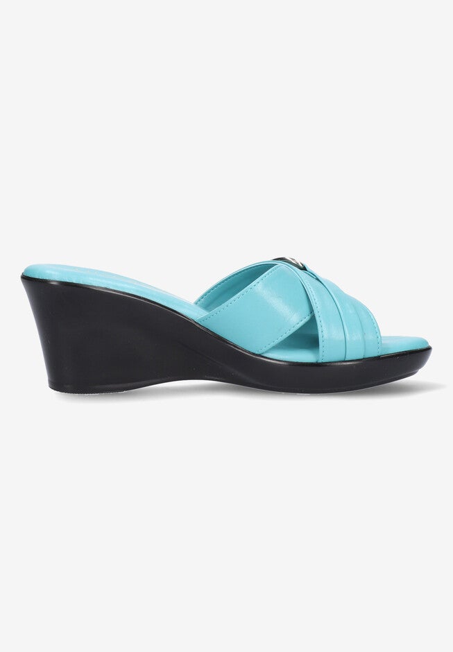 Drusilla Wedge, , alternate image number null