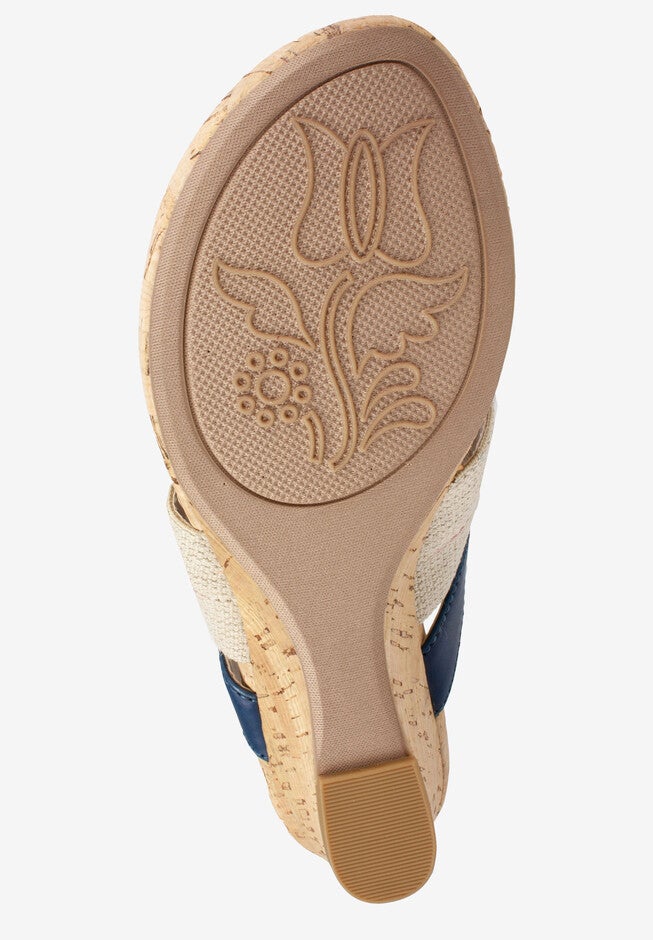 Alanna Sandal by White Mountain, , alternate image number null