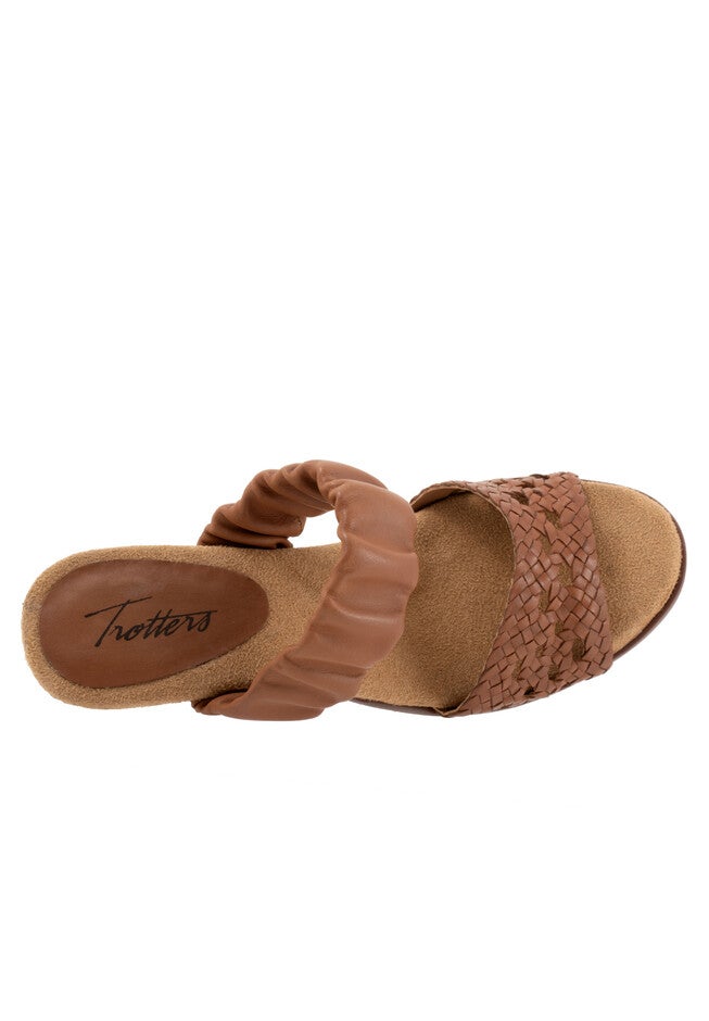 Mae Sandal, , alternate image number 3