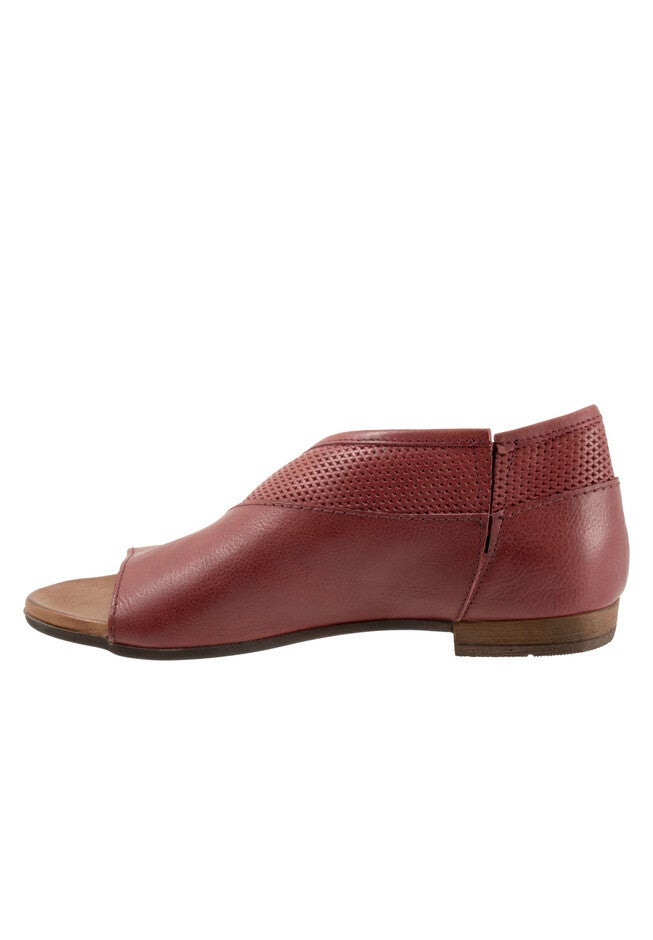 Tahiti Slip On Sandal, , alternate image number 5