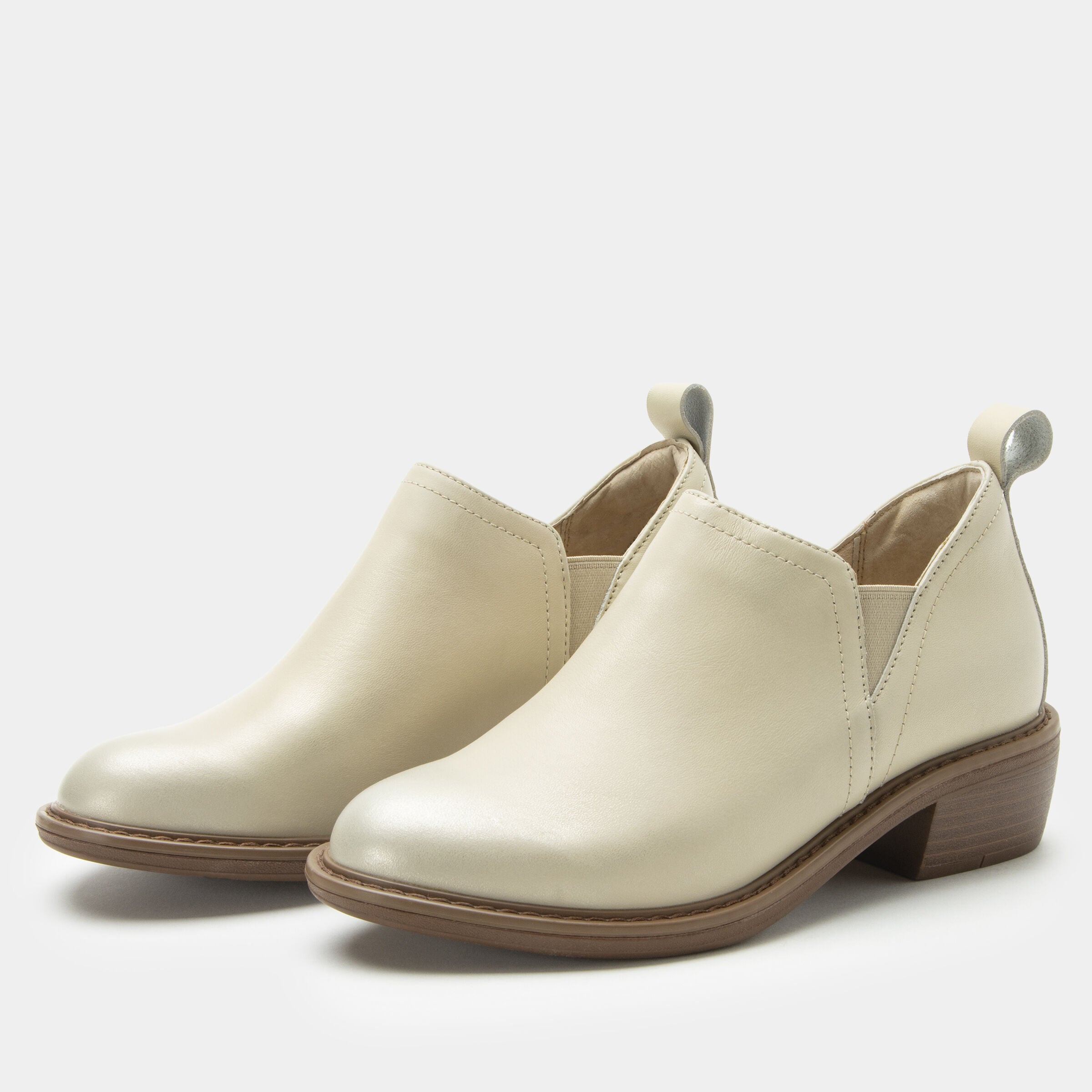 Merle Slip-On Flat Heel Shoe, IVORY, hi-res image number 0