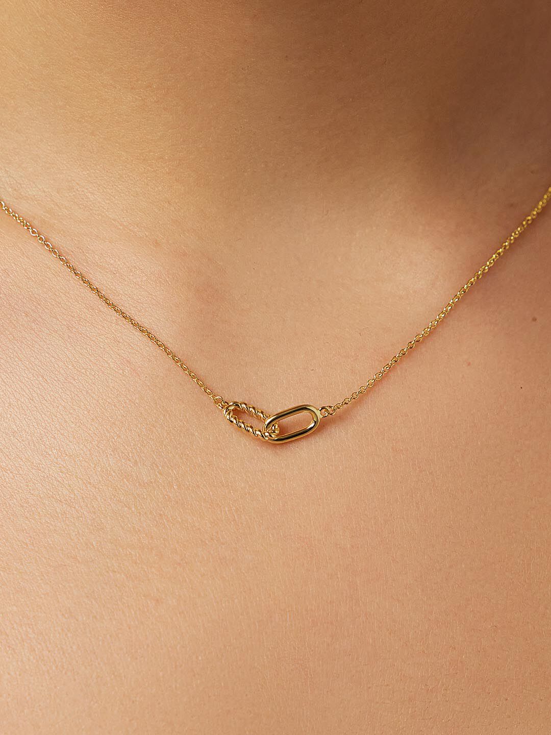 Juniper Gold Pendant Necklace, GOLD, alternate image number 1