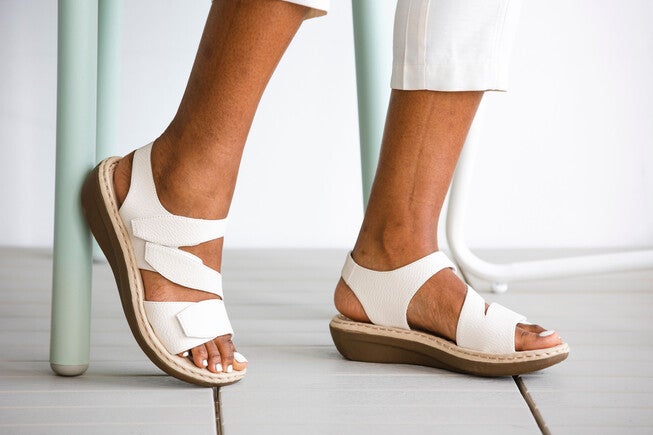 Calibre Sandals, , alternate image number null