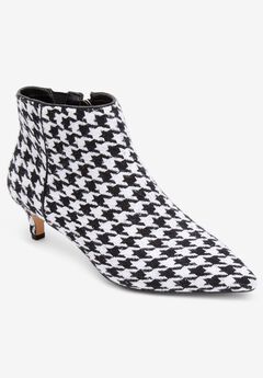 Wide Fit Black Ankle Boots