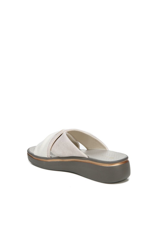 Take A Bow Slide Sandal, , alternate image number null
