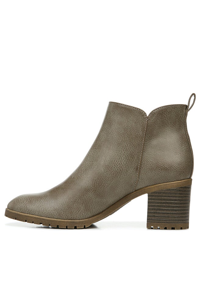 Michelle Bootie, , alternate image number null