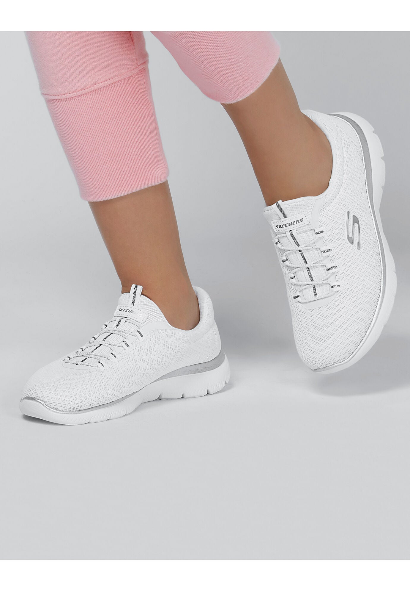 Women's summits sneaker Clearance