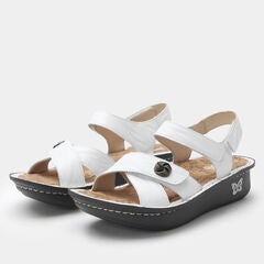 Kelsi Cross Strap Adjustable Sandal