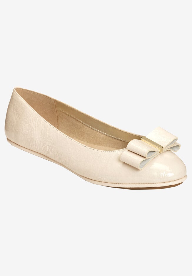 Conversation Flat   , BONE PATENT, hi-res image number 0