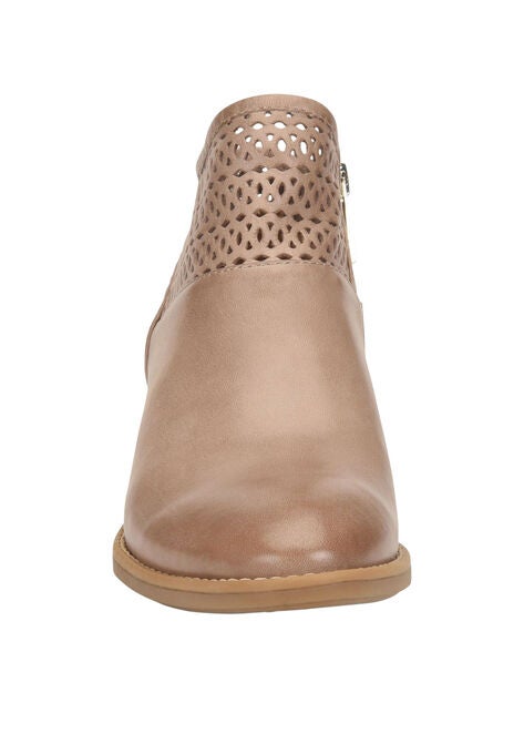 comfortiva cailean bootie