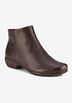 Brown Casual Shoes