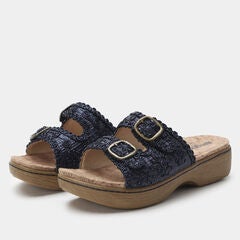 Oona Slide Sandal