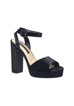 Taryn Pump