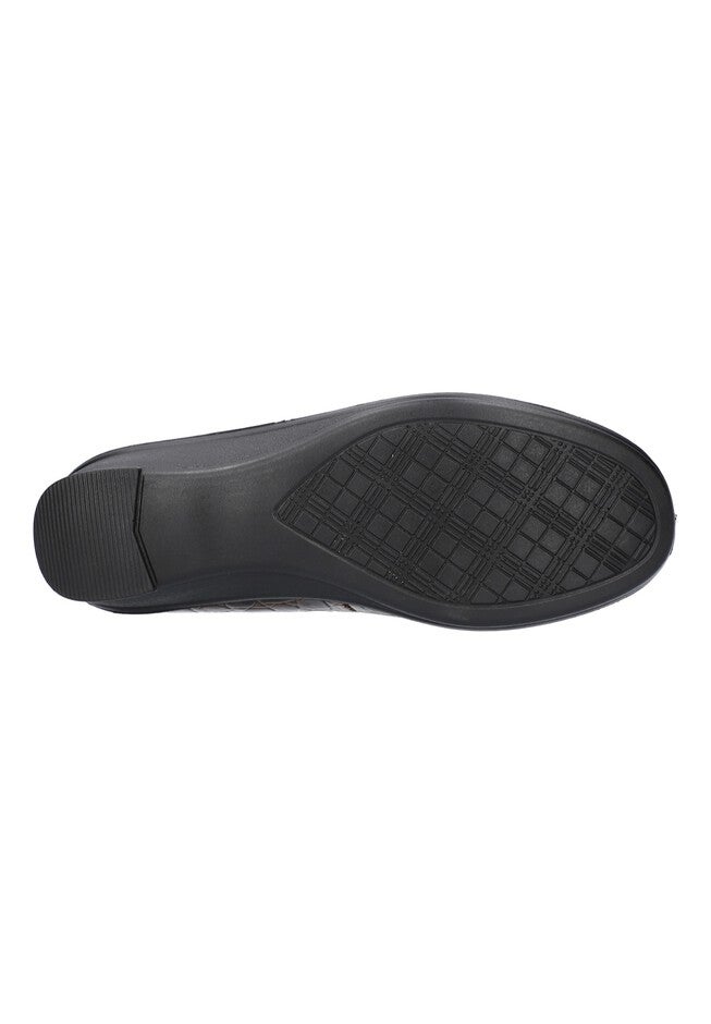 Velma Wedge , , alternate image number null