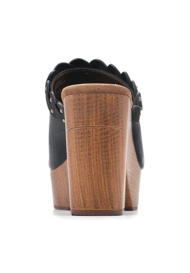 Toss Up Casual Mule, , on-hover image number null