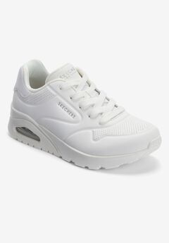 The Uno Savvy Sneaker