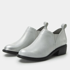 Merle Slip-On Flat Heel Shoe